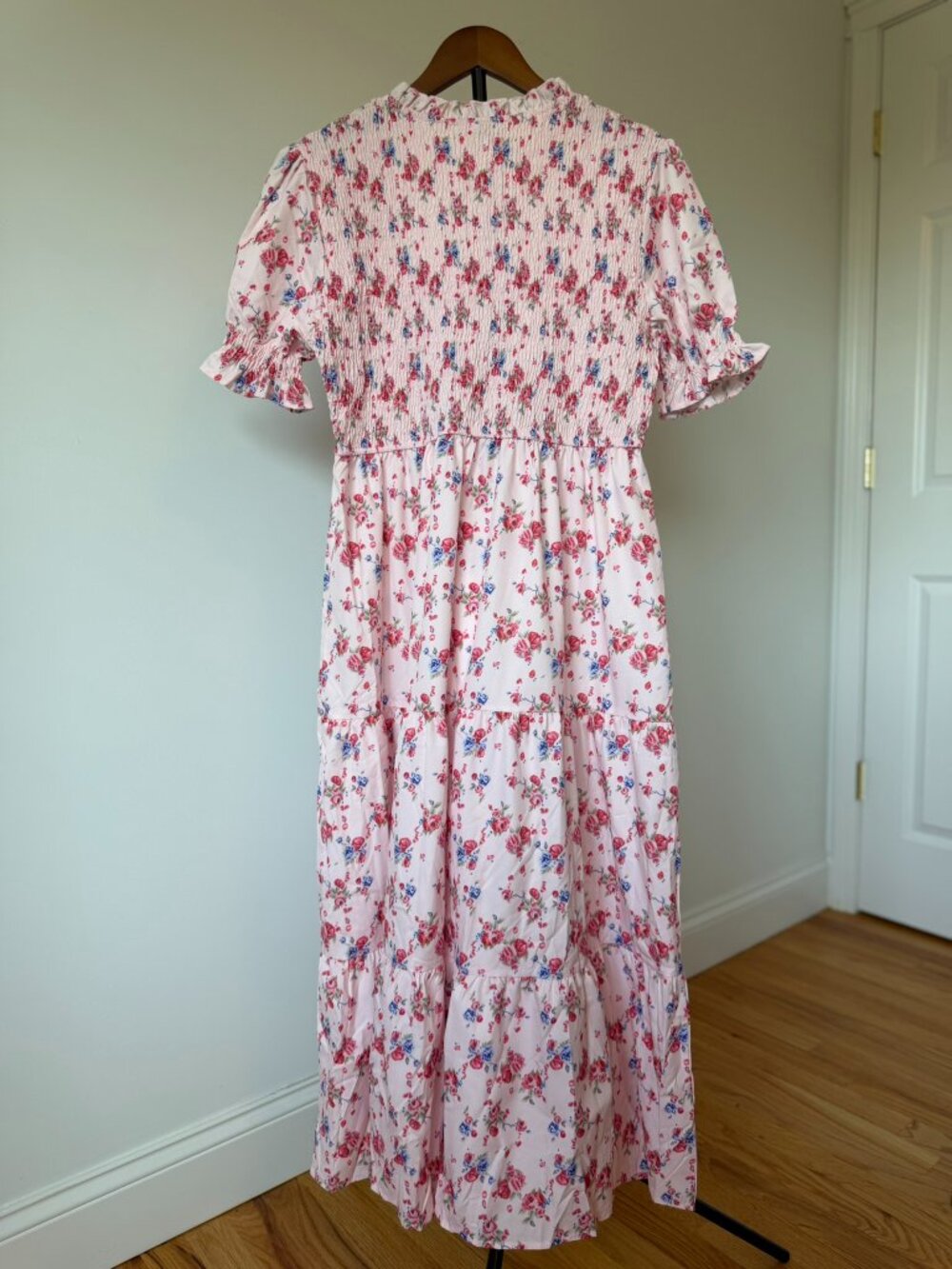 Petallush Pink Floral Smocked Midi Dress XL NWT - Picture 2 of 10